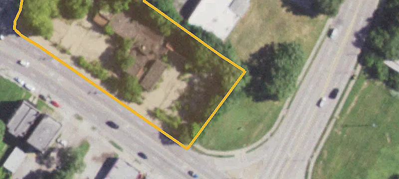 6143 Page Blvd