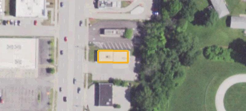 512 Main St