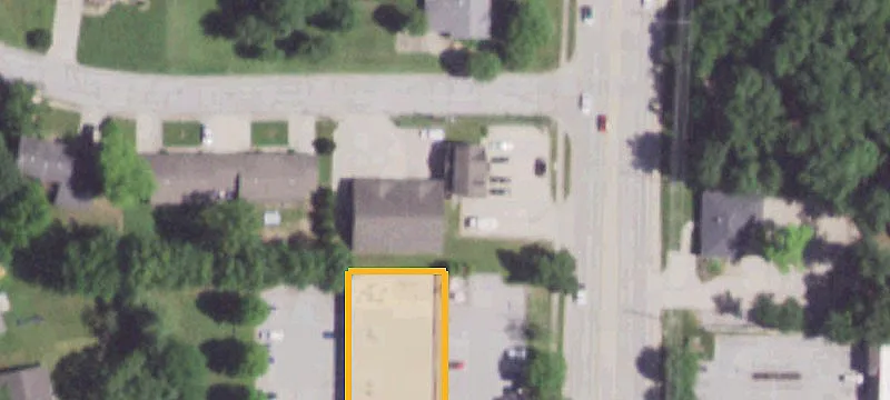 703 Main St