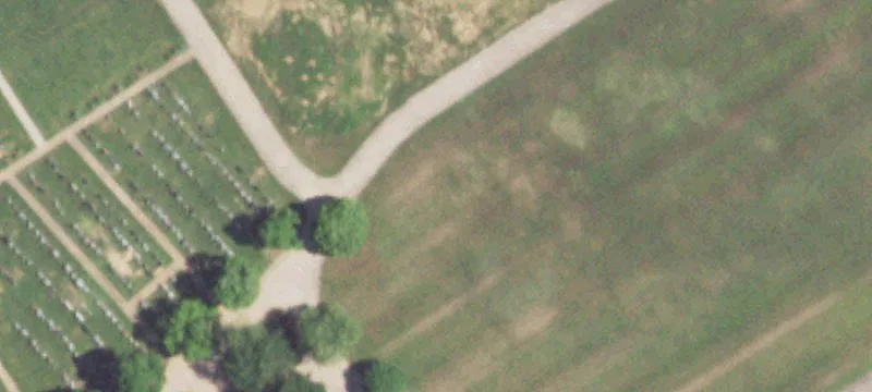 700 White Rd