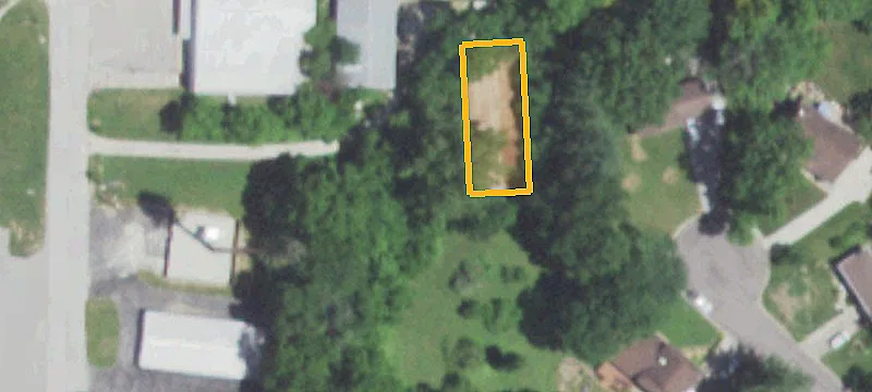 2011 Sandra Ln