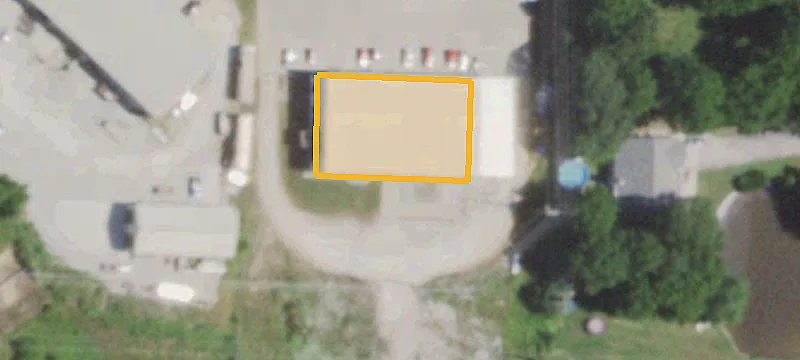 1520 Commercial Rd