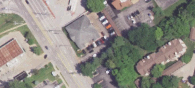 912 Chesterfield E Pkwy