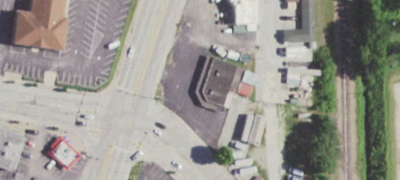 100 Truman Blvd