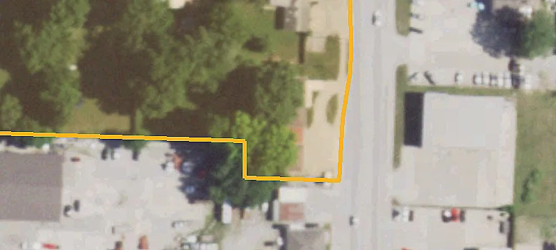 106 Main St