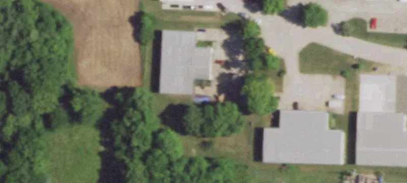 305 Locust Ct