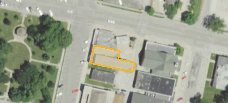 106 Rollins St