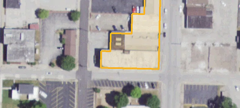 527 Main St