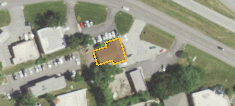 905 Oldham Pkwy