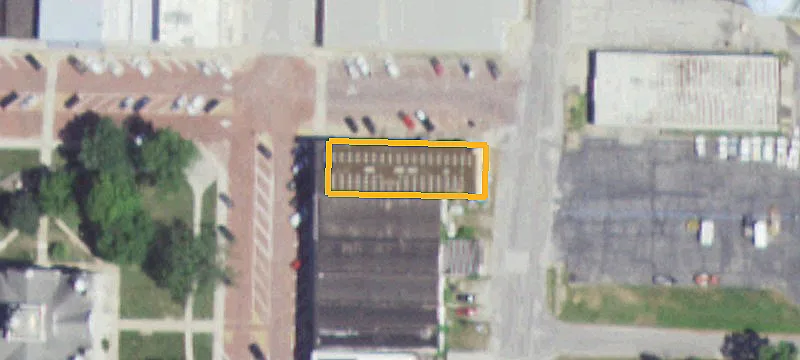 27 Main St