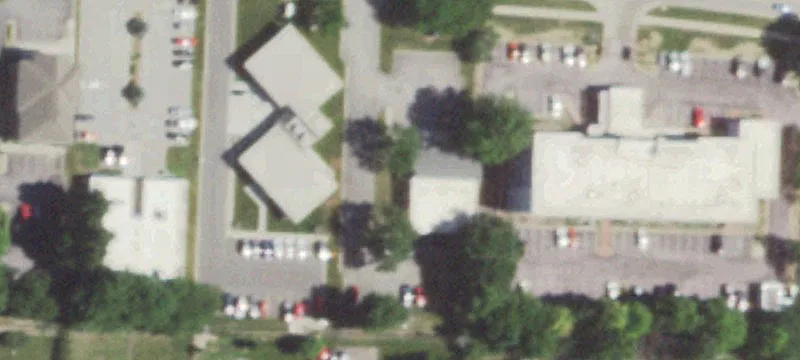 1000 Nws Outer Rd