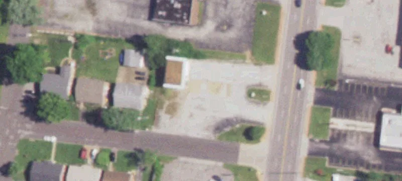 4405 Woodson Rd