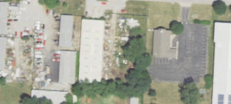 3911 Main St