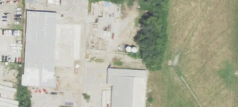 4006 Main St