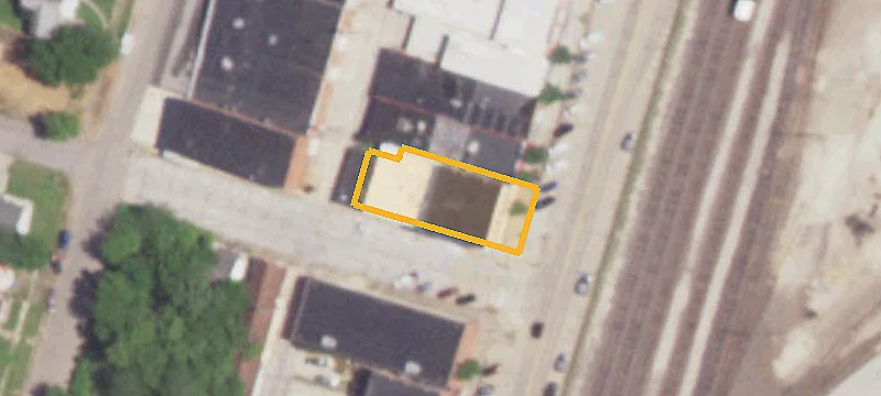 100 Main St