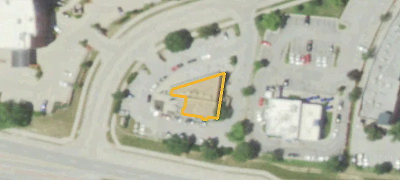 2500 Broadway Blfs Dr