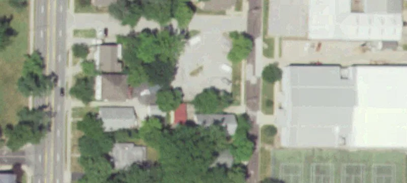 109 Willis Ave