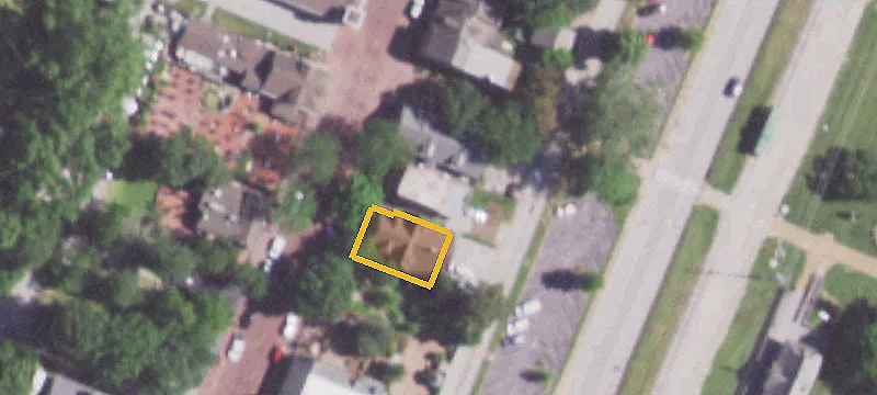 506 Main St