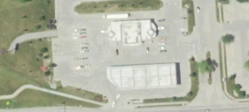 3211 Clark Ln