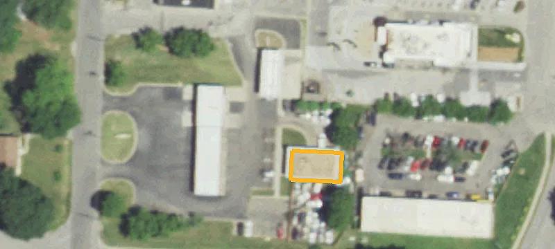 5247 Woodson Rd