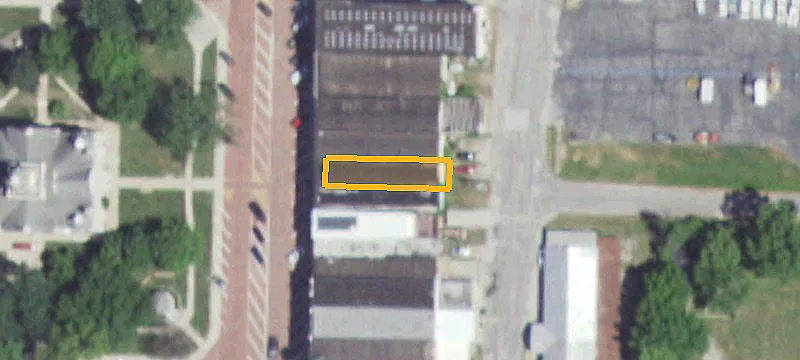 15 Main St