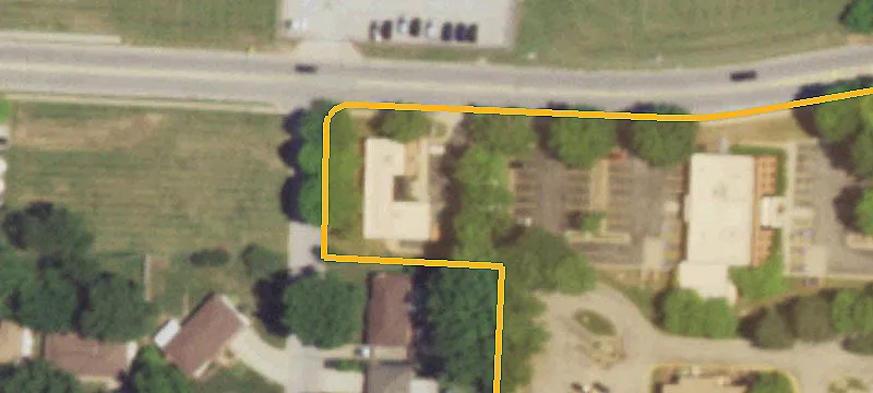 412 Mock Ave