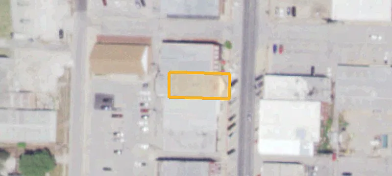 24 Main St