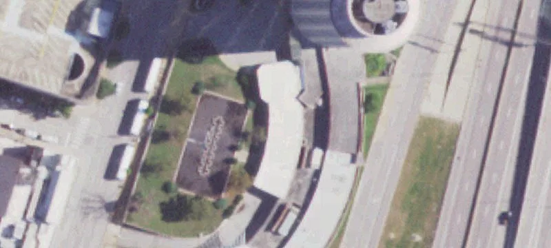200 4th St