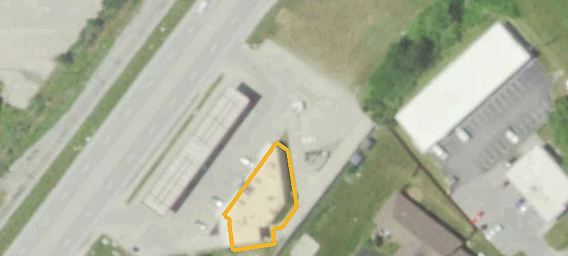 2116 Paris Rd