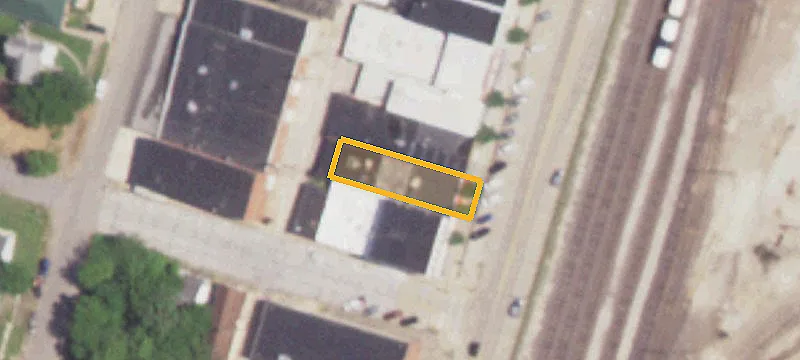 106 Main St