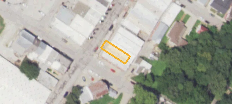 402 Main St