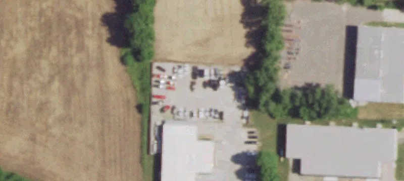 304 Locust Ct