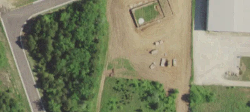 112 Industrial Dr