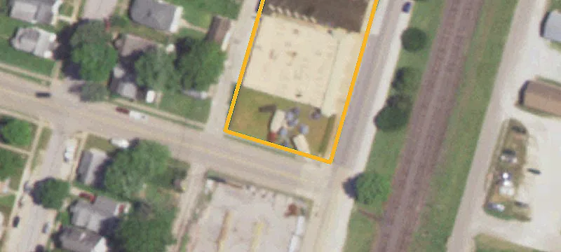 716 Main St