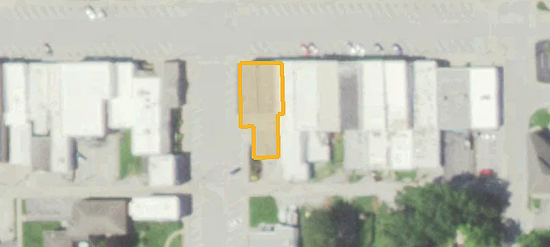 301 Main St
