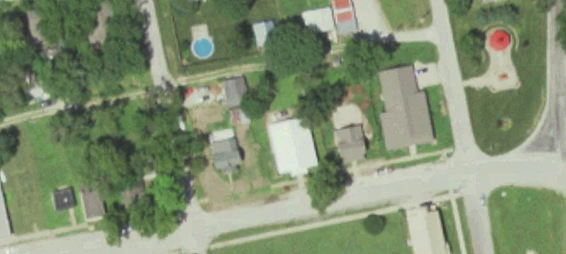 204 Frank St