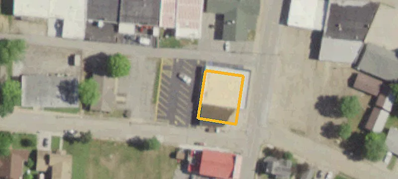 11 Division St