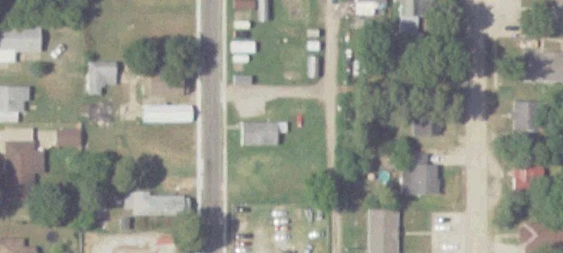 708 Kennett St