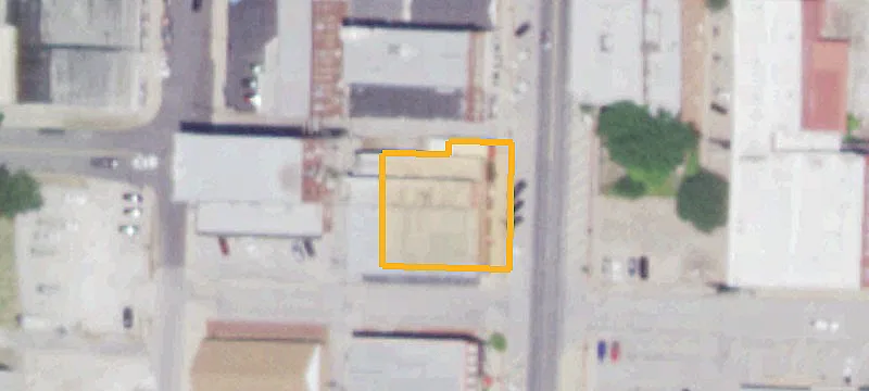 12 Main St