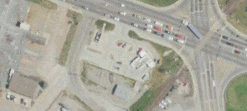 113 Jackson Blvd
