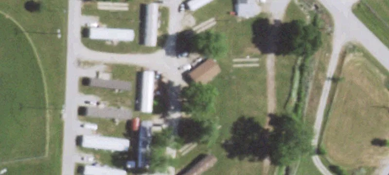 300 Willow Ln