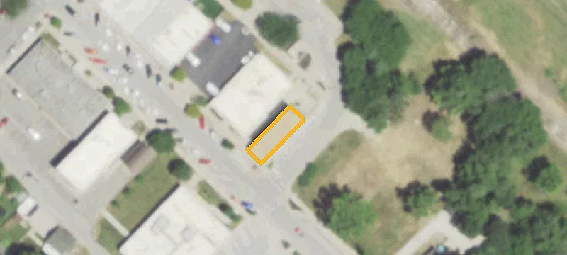 521 Main St