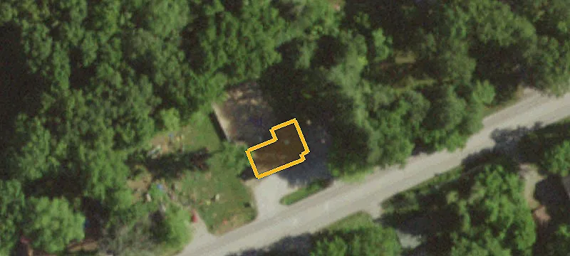 4067 Hwy 221