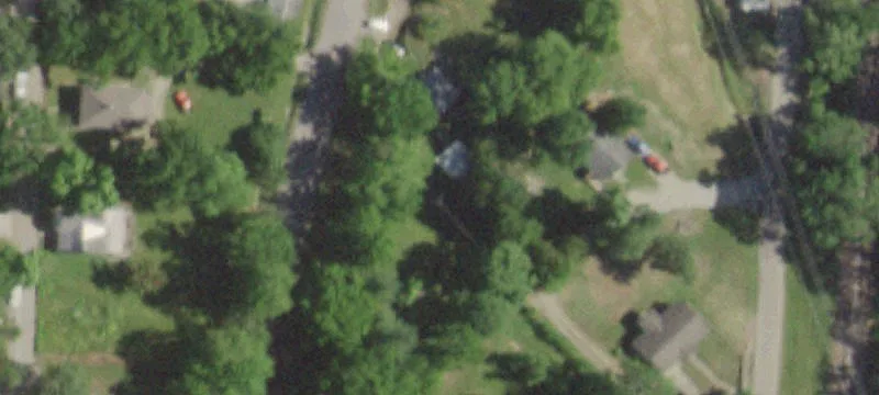 24 Rivermines St