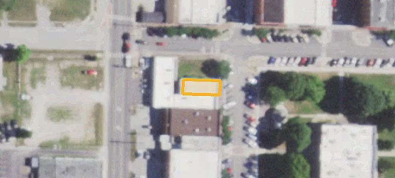121 2nd St