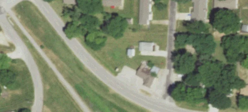 400 Peculiar Dr