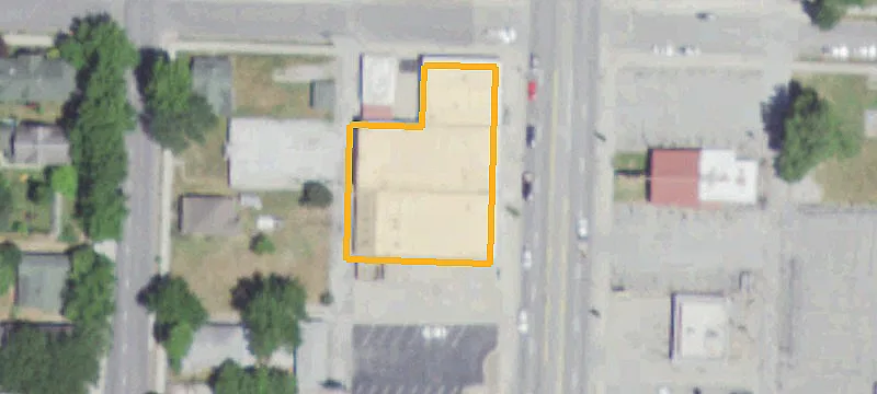 1910 Main St