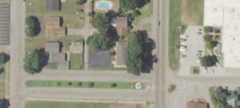 701 Douglass St
