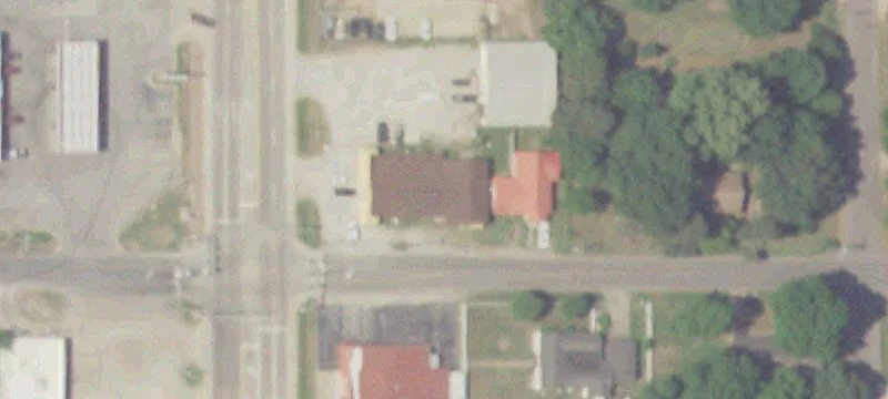 902 Independence Ave