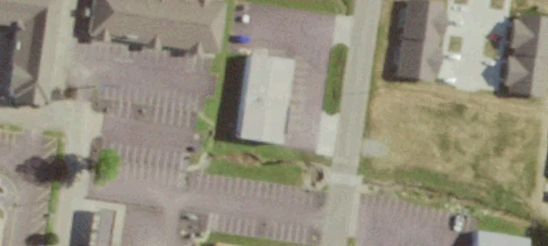 121 Vandergriff St
